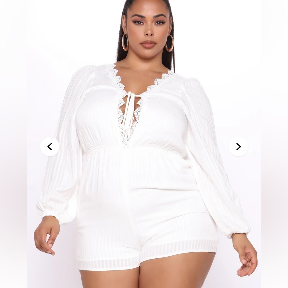 Fashion Nova White Ryan Lace Romper Size 1XL NWT